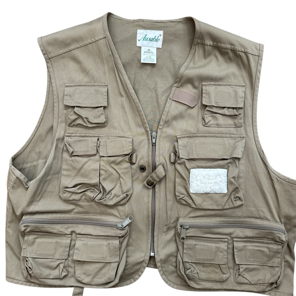 Ausable Fishing Vest Men’s Size XL Multi Pocket Fly Patch Outdoor Angler‎ Tan